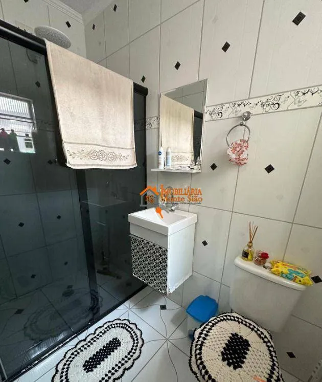 Imagem Sobrado com 5 dormitórios à venda, 155 m² por R$ 636.000,00 - Jardim Vila Galvão - Guarulhos/SP