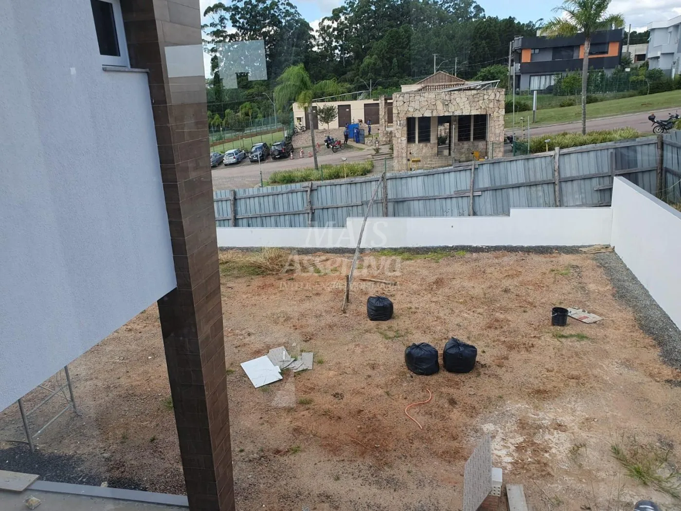 Imagem Excelente sobrado de alto padrão em Alphaville, Residencial Lombardia - POA