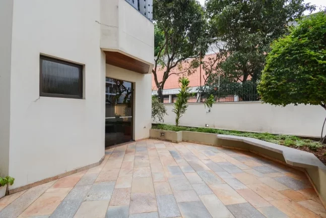 Imagem Apartamento à venda em São Paulo, Vila Nova Conceição, com 2 quartos, 151m2
