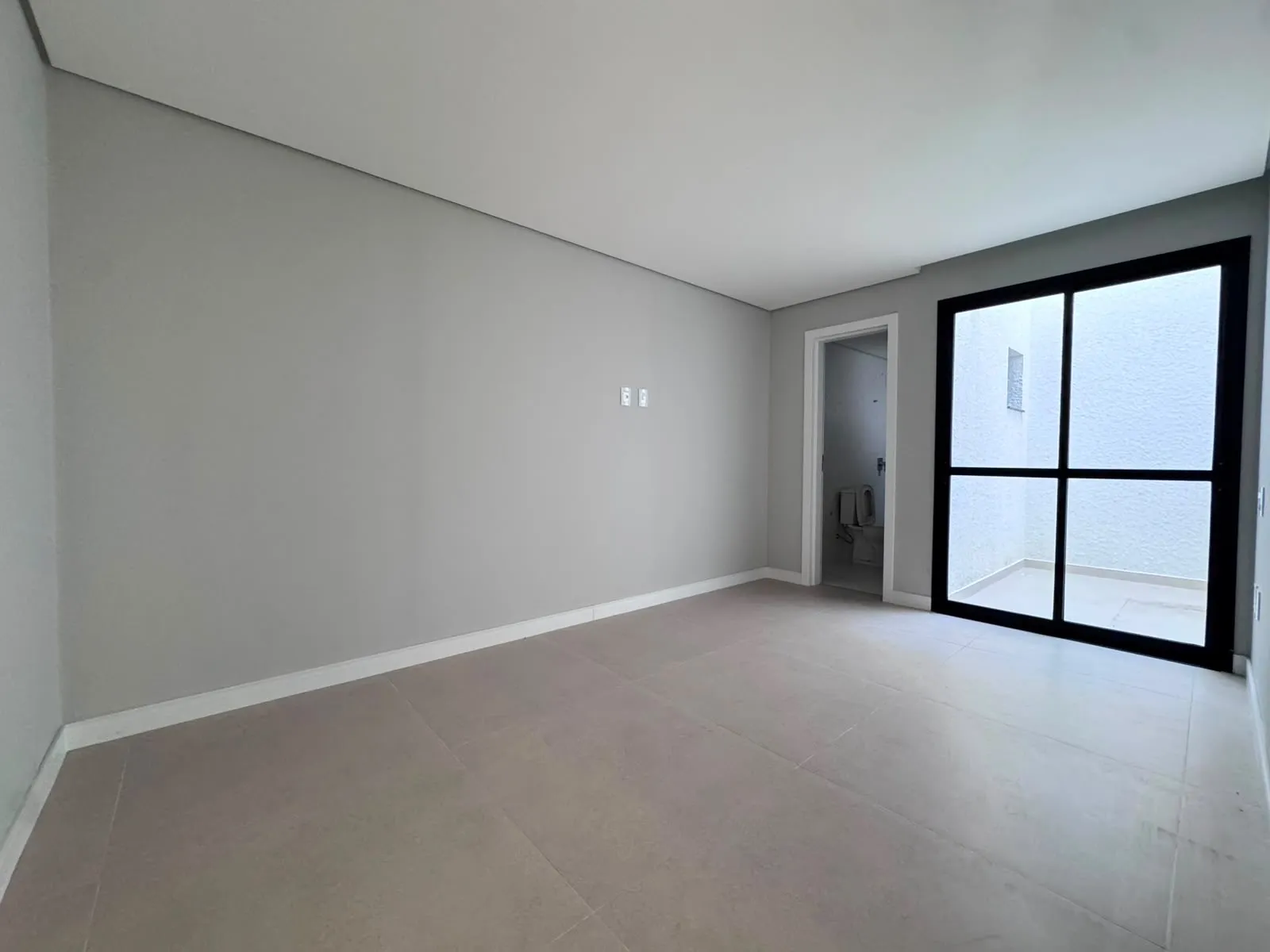 Imagem Apartamento à venda com 81.67m2 por R$ 900.000,00