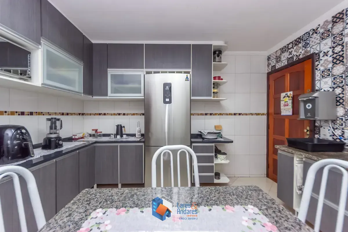 Imagem Sobrado para venda em Jardim Vivan com 2 quartos, 75m²