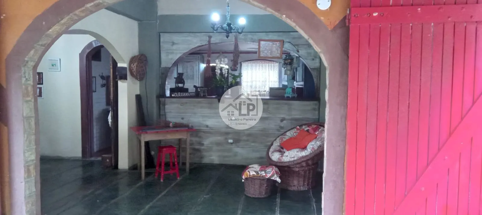 Imagem Hotel / Pousada / Chalé de 9 quartos, no bairro Parque São Vicente, em Petrópolis