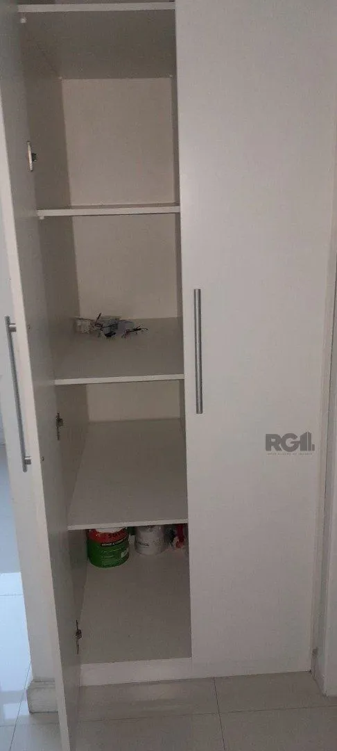 Imagem Excelente Sala Mobiliada na Wenceslau Escobar enfrente ao Paseo