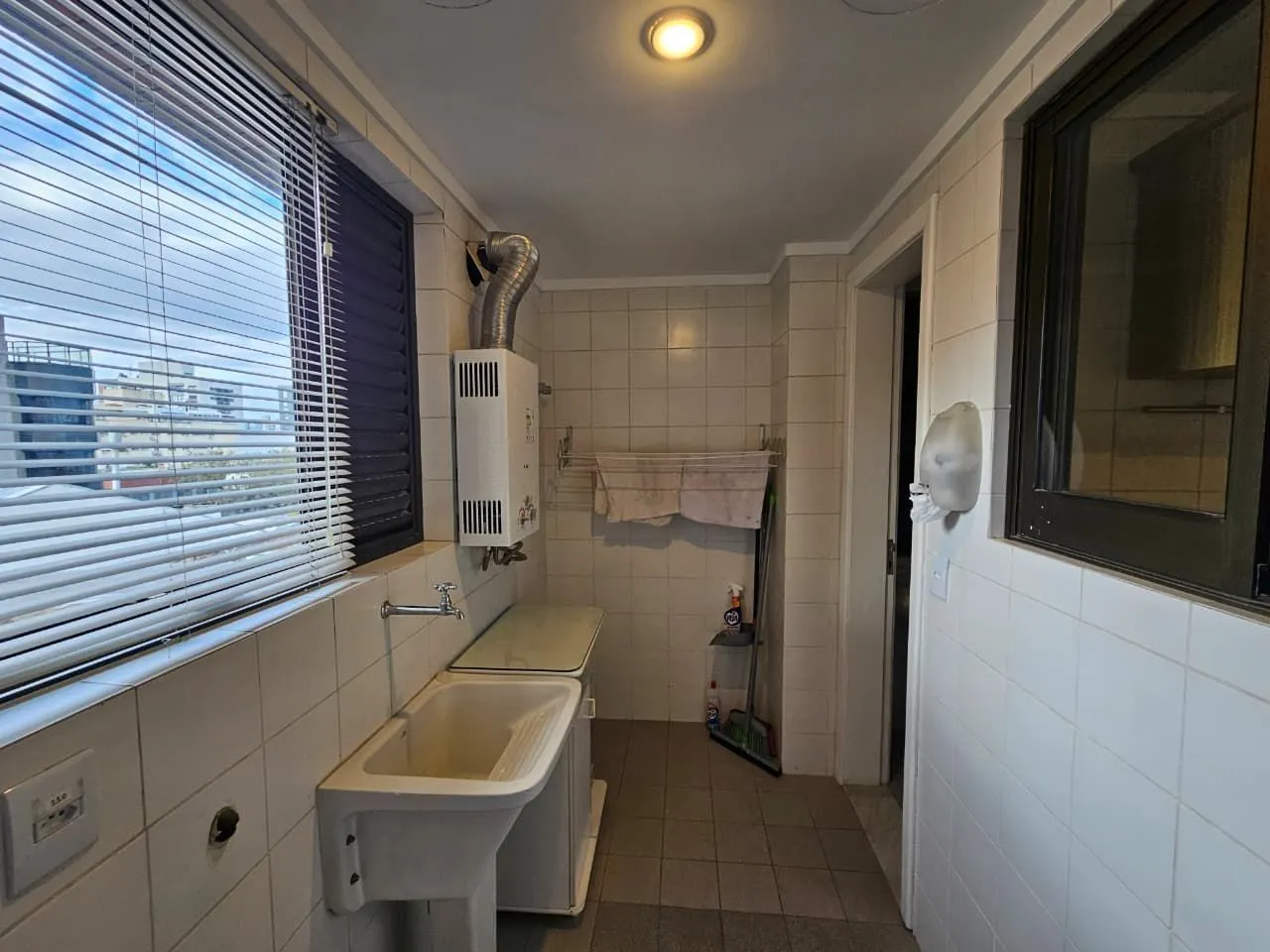 Imagem Apartamento à venda com 2 quartos 82 m² rua goncalves dias, menino deus, porto alegre