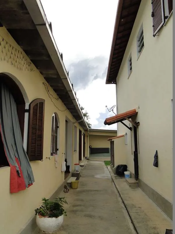 Imagem Casa com 5 Quartos à Venda, 500 m² em Várzea - Teresópolis