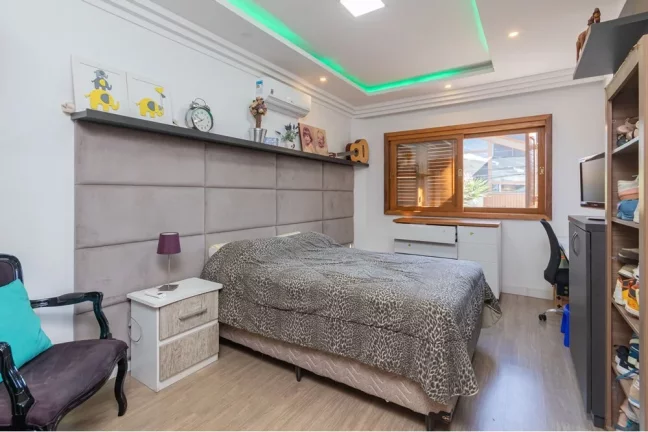 Imagem Casa em Condomínio para venda no bairro Passo das Pedras em Porto Alegre