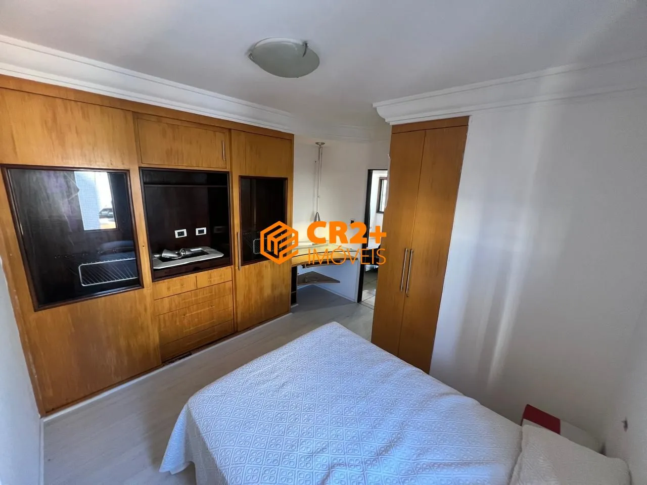 Imagem Vendo apartamento 100m2 / 3 quartos / 1 Suíte/ Dependência completa
