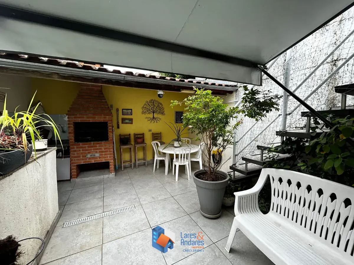 Foto do imóvel Sobrado para venda em Jardim São Paulo(Zona Norte) com 3 quartos, sendo 3 suítes, 203m² em Rua Antônio Clemente