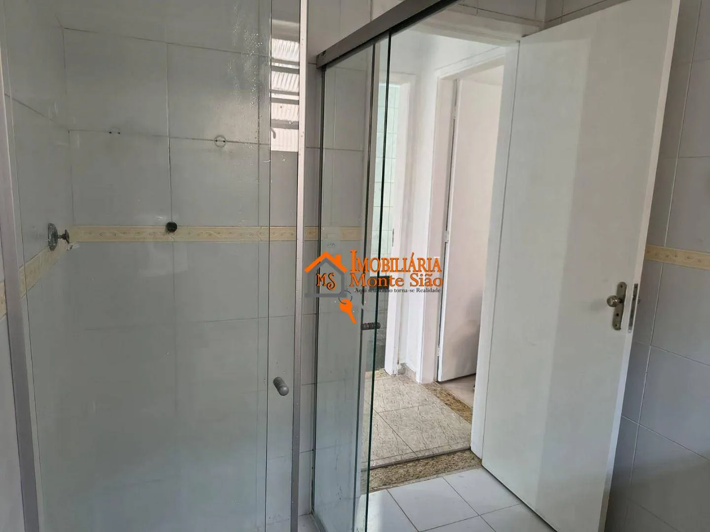 Imagem Sobrado com 3 dormitórios para alugar, 100 m² por R$ 3.850/mês - Picanço - Guarulhos/SP
