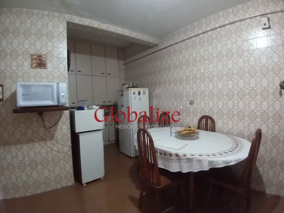 Imagem Apartamento à venda com 176m², 3 quartos, 1 suíte, 2 vagas no Gonzaga em Santos por R$799.000,00