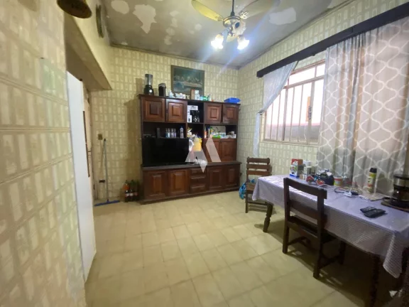 Imagem Casa à venda com 3 dormitórios e edícula no bairro Aparecida de Santos/SP