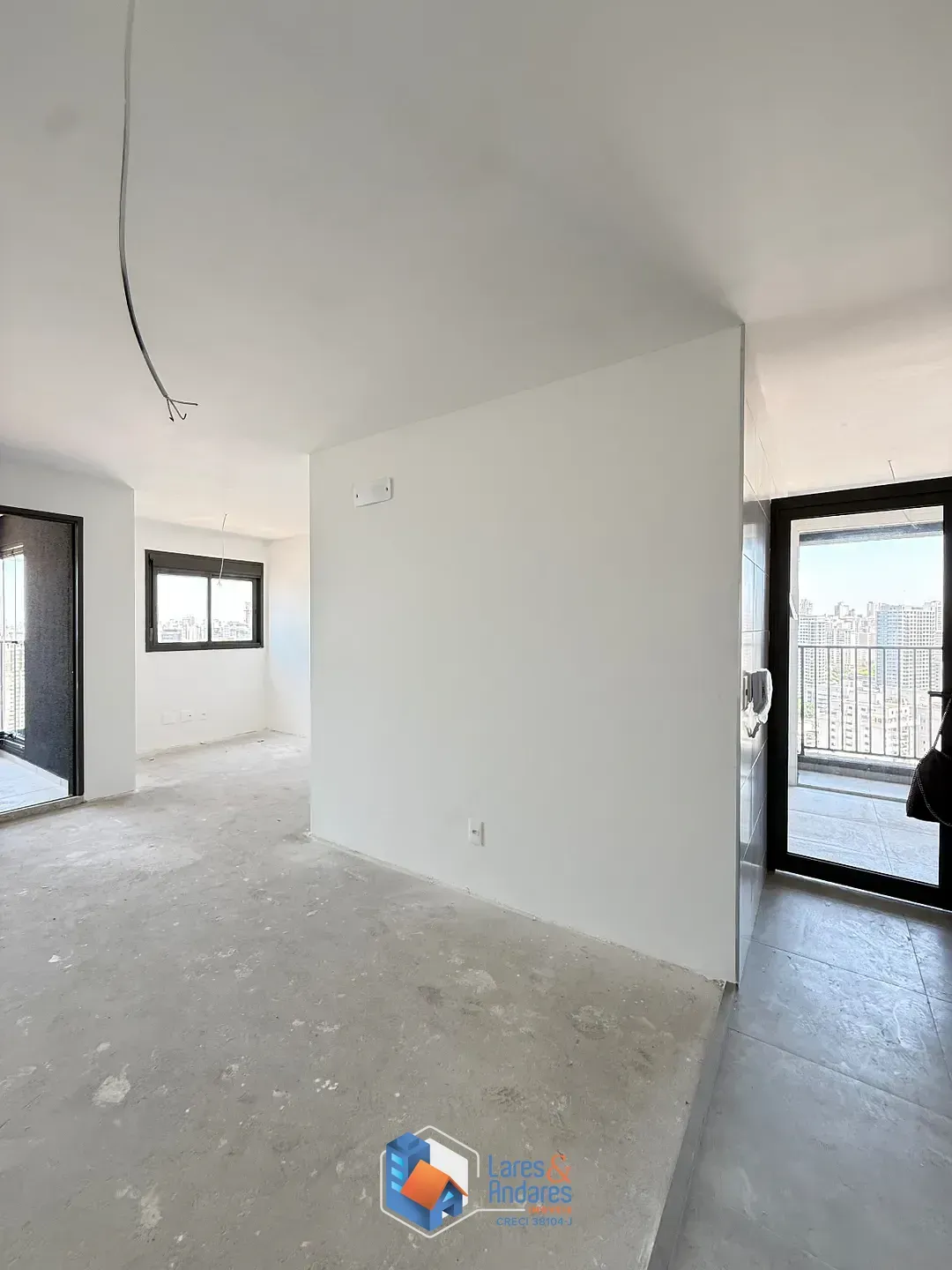 Imagem Apartamento para venda e locação em Pompeia com 2 quartos, sendo 1 suíte, 62m²