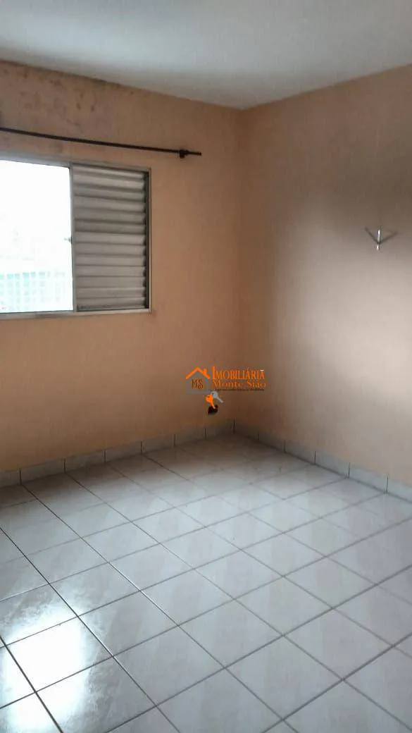 Imagem Apartamento com 2 dormitórios à venda, 53 m² por R$ 200.000,00 - Jardim Valéria - Guarulhos/SP