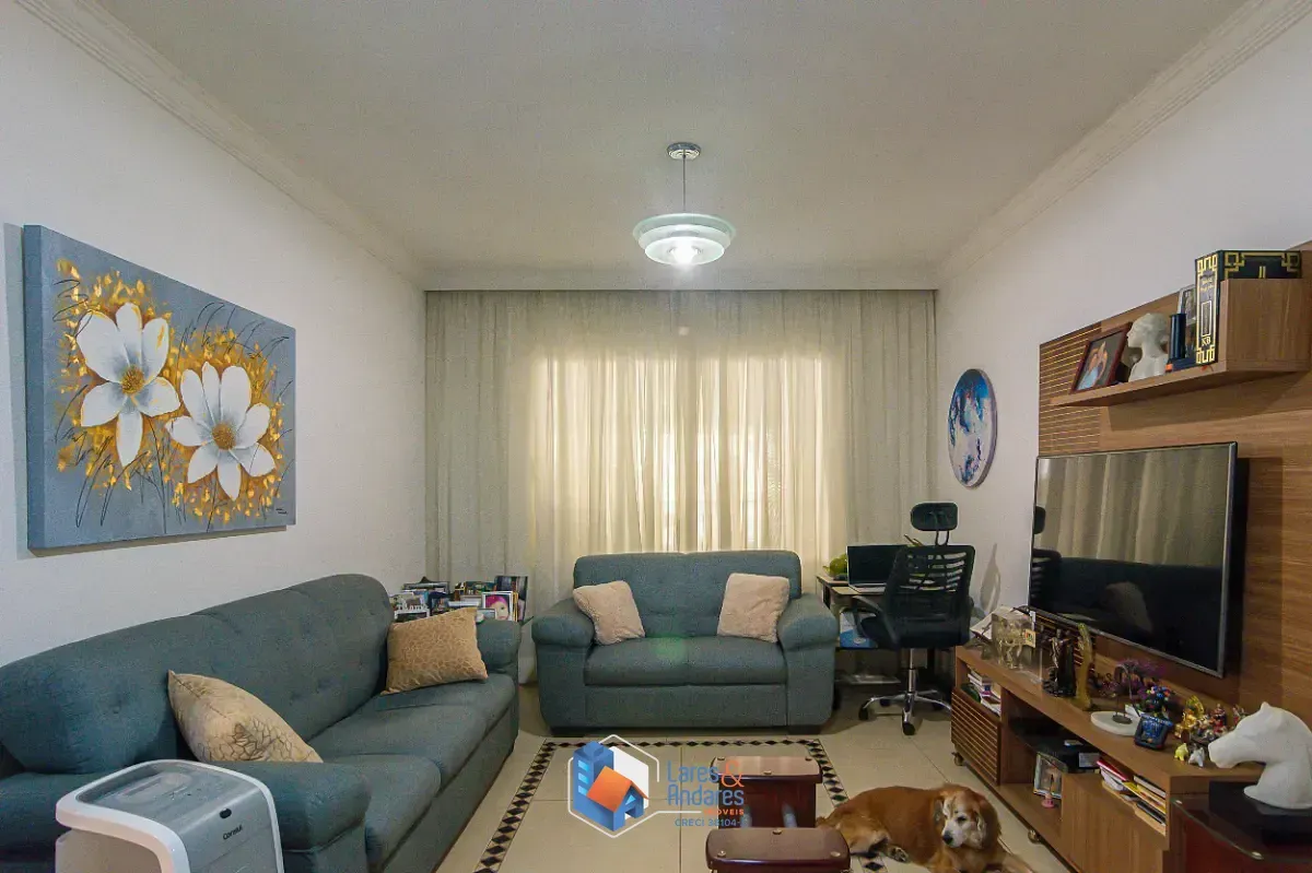 Foto do imóvel Casa para venda em Vila Tiradentes com 3 quartos, sendo 1 suíte, 124m² em Rua Laudelino de Abreu