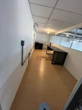 Imagem Galpão à venda, 300 m² por R$ 1.400.000,00 - Jardim Imperial - Atibaia/SP