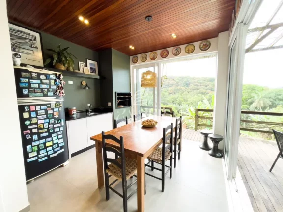 Imagem Sobrado com 3 quartos, São Marcos - Joinville