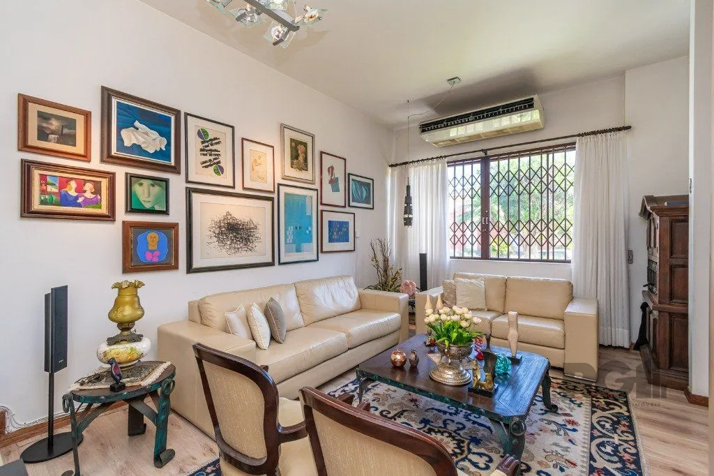 Imagem Casa de Condomínio em Santa Tereza