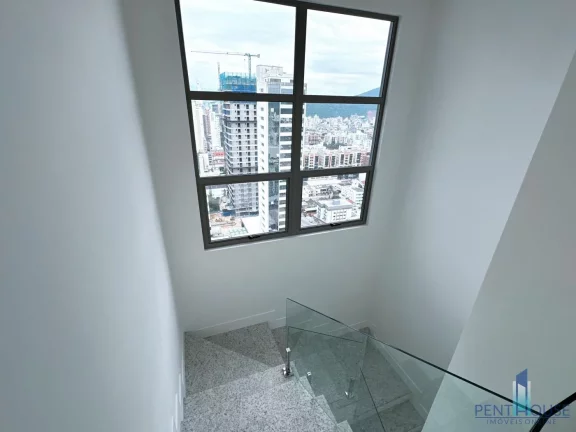 Imagem Cobertura Duplex para Venda em Balneário Camboriú, PIONEIROS, 5 dormitórios, 4 suítes, 6 banheiros, 6 vagas