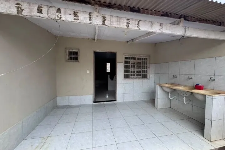 Imagem Casa 2 quartos - Cozinha americana - no parque residencial Coxipó