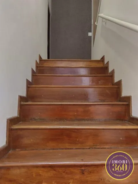 Imagem Sobrado Triplex à Venda com 3 Dormitórios, Suíte e Salão de Festas Exclusivo