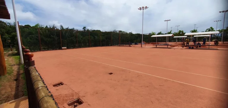 Imagem Terreno para Venda em Mata de São João, Praia Do Forte