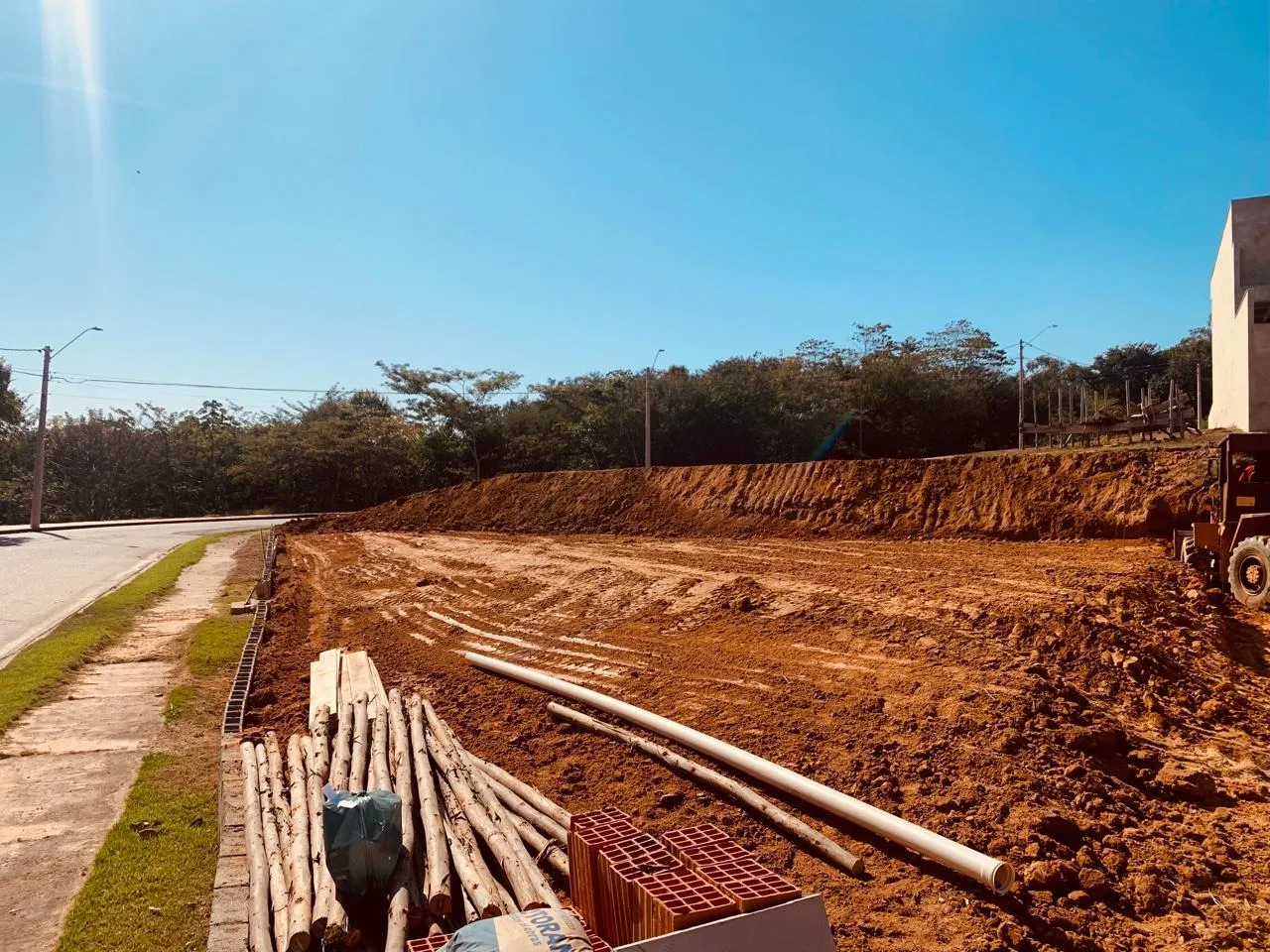 Imagem TERRENO EM CONDOMÍNIO DE ALTO PADRÃO - RESIDENCIAL HELENA MARIA - WANEL VILLE