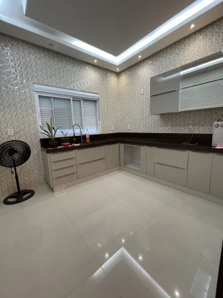 Imagem Casa Alto Padrão em Residencial Granville, Goianésia/GO
