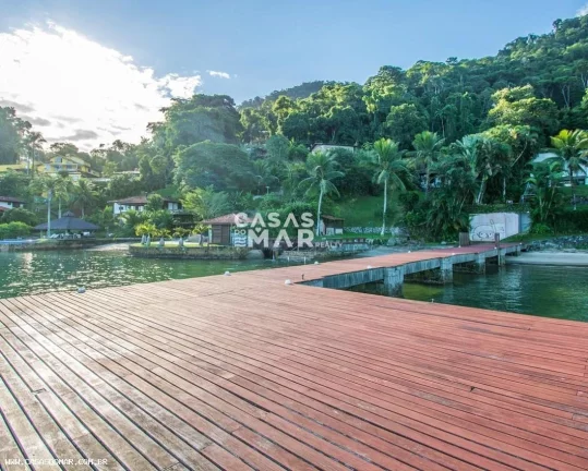 Imagem Casa Frente Mar para Temporada em Angra dos Reis / RJ no bairro Vila Velha