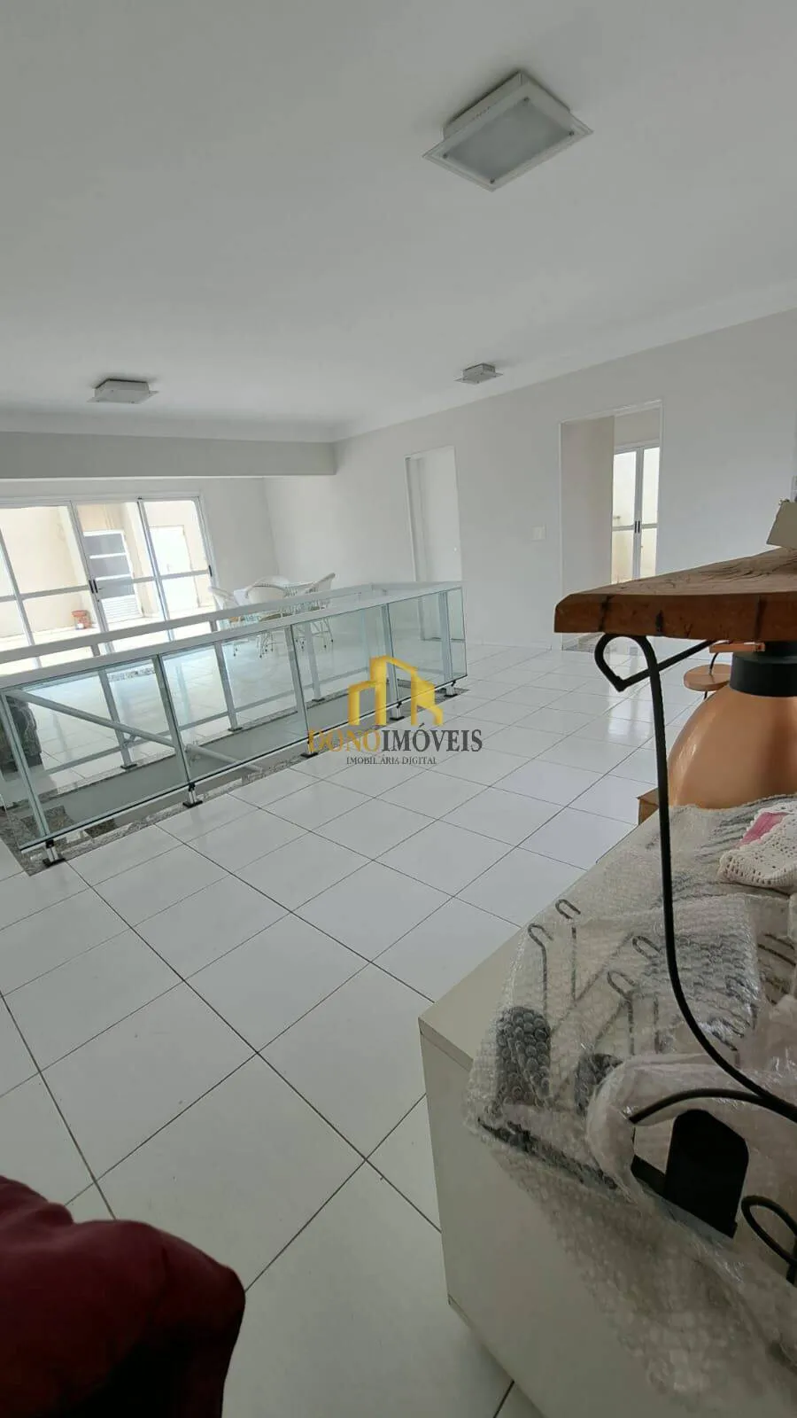 Imagem Cobertura à venda com 333 m², 3 dormitórios e 3 vagas, Rudge Ramos - SBC