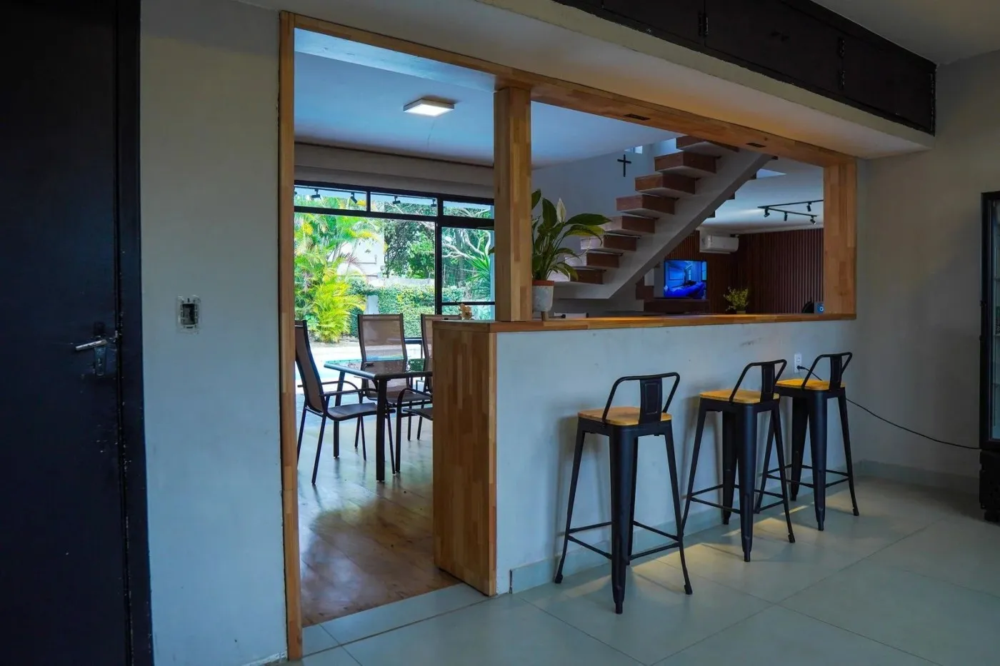 Imagem Casa para Venda em São Paulo, Alto de Pinheiros, 5 dormitórios, 5 suítes, 6 banheiros, 4 vagas