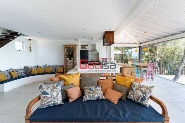 Imagem Casa com 3 Suites, Vista Mar, Mobiliada, 156 m² - venda por R$ 2.300.000 - Marina - Armação dos Búzios/RJ