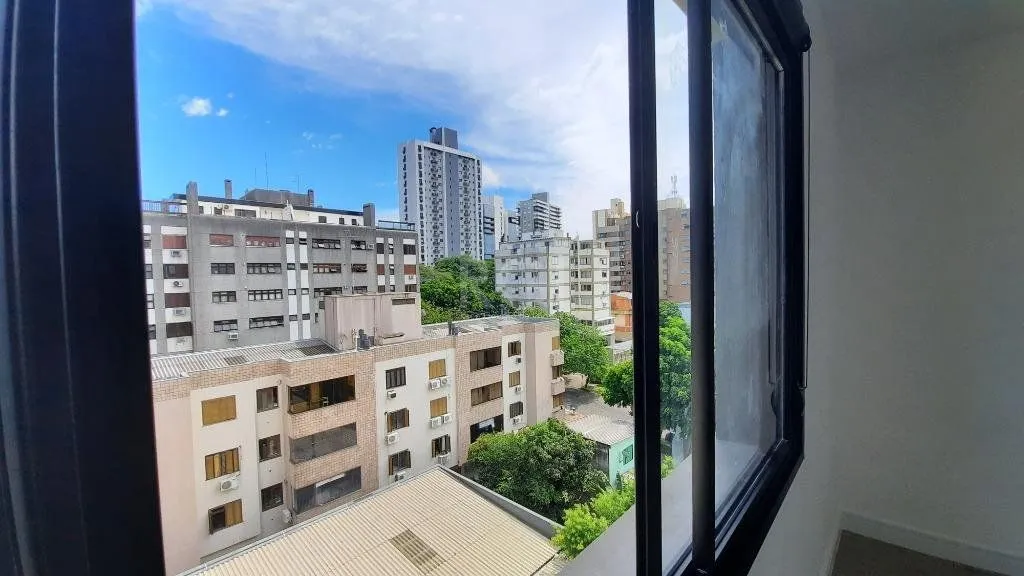 Imagem Apartamento para Comprar com 2 dormitórios, 64 m² por R$ 445.000,00 - Bom Jesus - Porto Alegre/RS