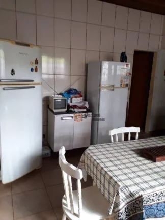 Imagem Chácara com 3 dormitórios à venda, 3700 m² por R$ 1.080.000,00 - Do Barreiro - Extrema/MG