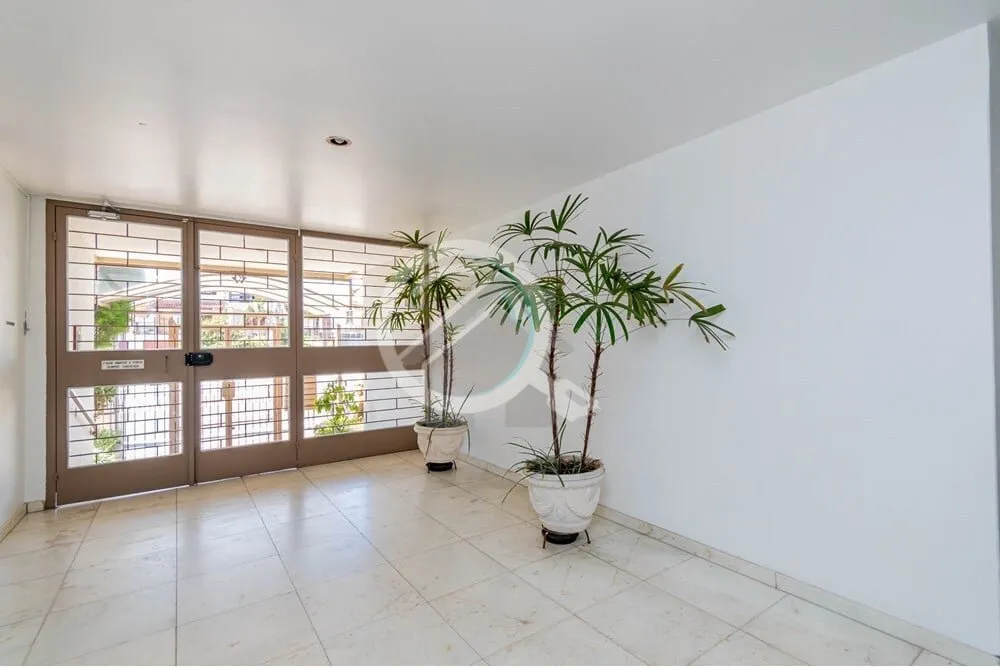 Imagem Conheça este espaçoso apartamento de 81 m 2, com localização privilegiada na Avenida Coronel Gas...
