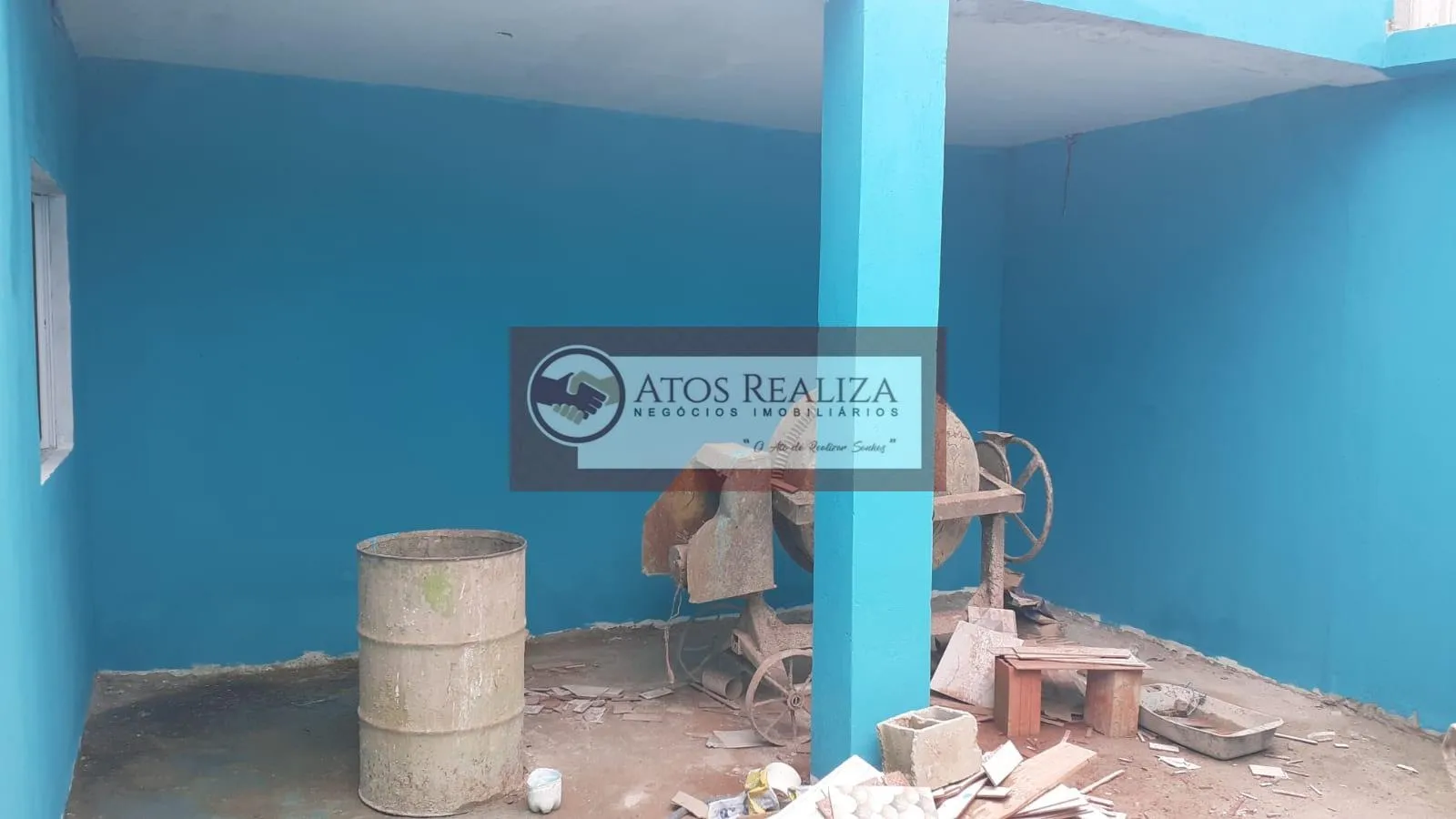 Imagem Oportunidade da casa própria na zona Sul. Vendo casa no Jardim oriental, área ee 160m², com 2 Dormitorios, sendo 1 Suíte, 2 vagas, OPORTUNIDADE IMPERDÍVEL. R$ 250 mil, Aceita Financiamento Bancário, aceita entrada e Financiamento direto. Agende uma visita