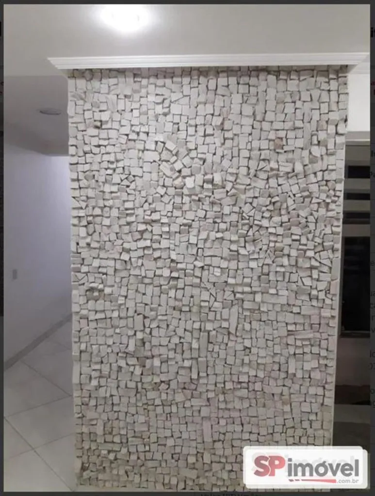Imagem Casa de luxo para aluguel na Zona Leste de SP: 3 quartos, 3 suítes, 4 banheiros, 6 vagas no Parque Savoy City!