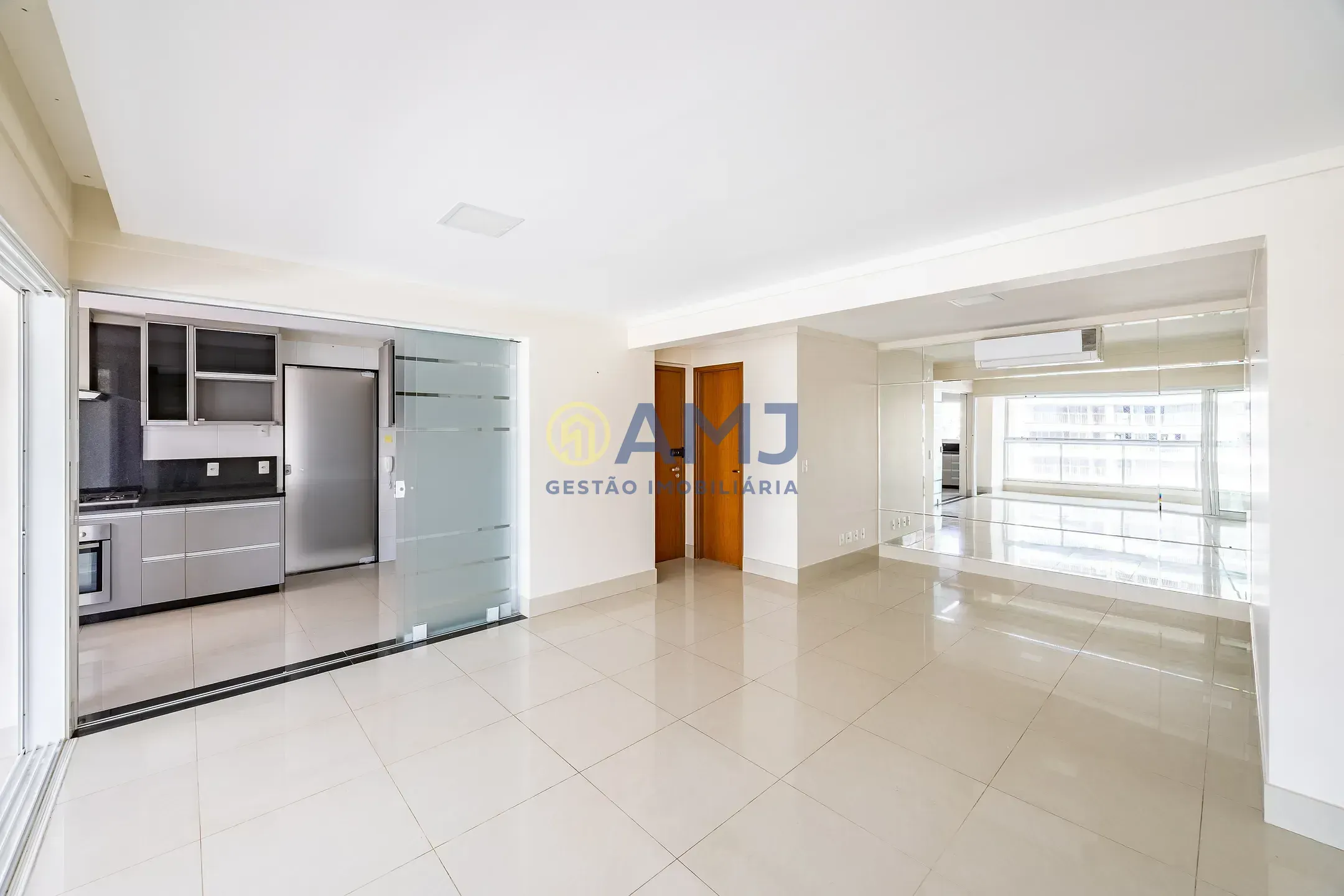 Imagem Apartamento à venda 3 Suítes - Palco Vaca Brava