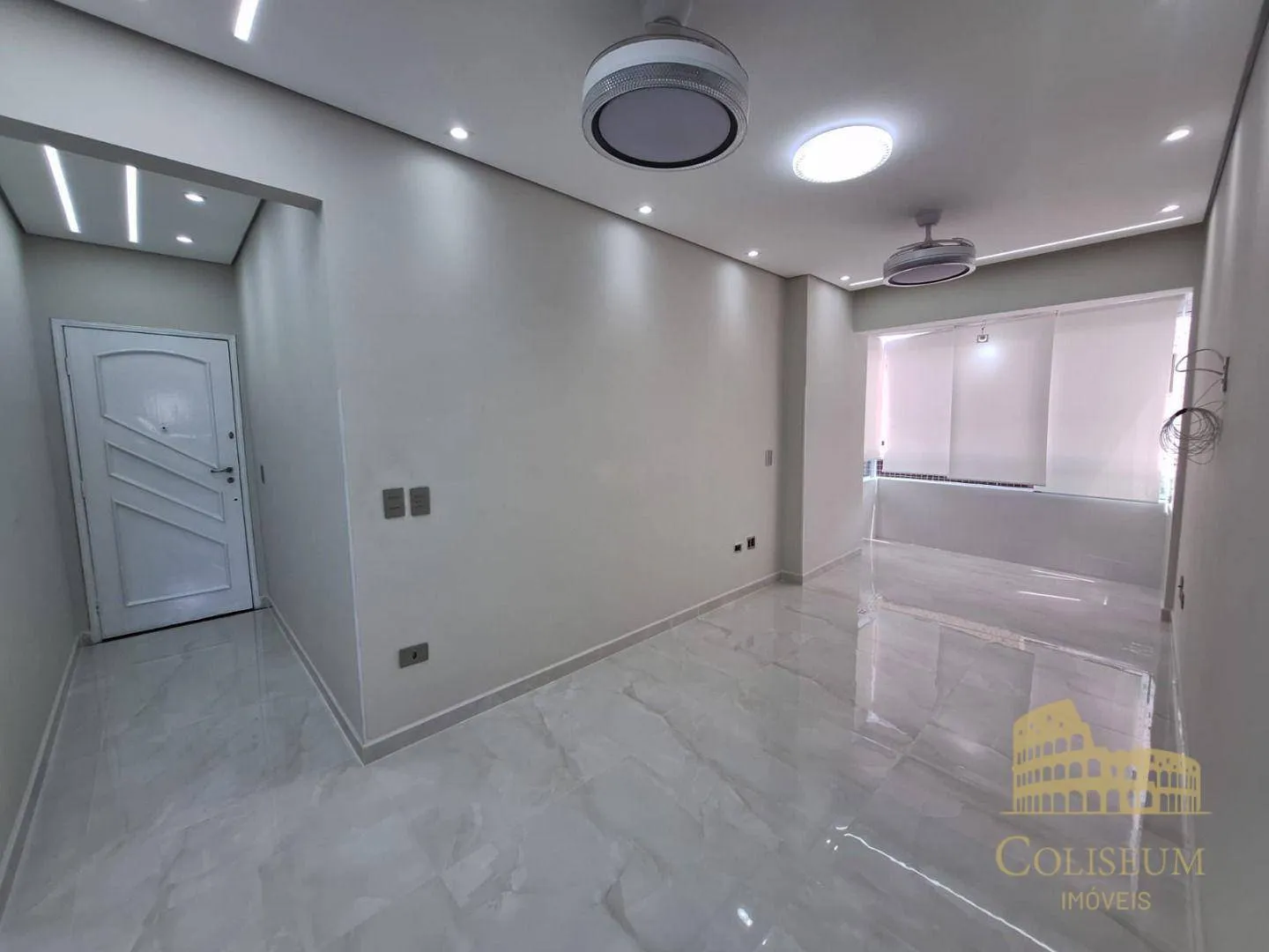 Imagem Apartamento com 1 dormitório à venda, 55 m² por R$ 400.000,00 - Vila Assunção - Praia Grande/SP