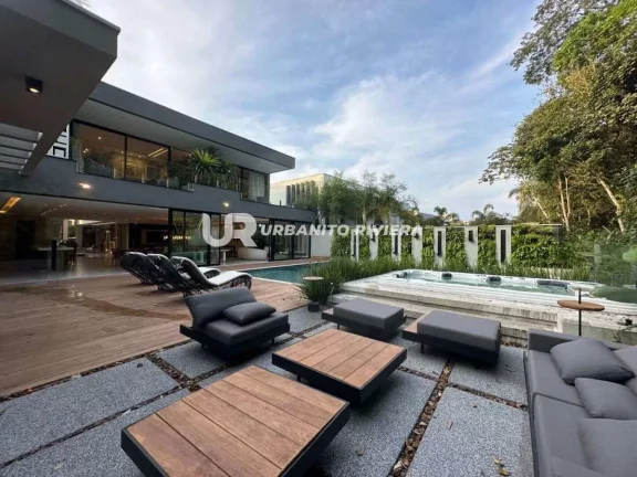 Imagem Mansão de Luxo com Vista para a Mata na Riviera de São Lourenço