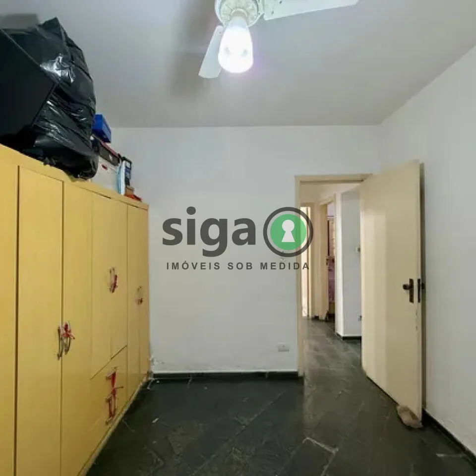 Imagem Casa com Quintal Próxima à Estação Granja Julieta e Shopping Morumbi.