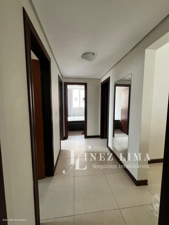 Imagem Apartamento 4 dormitórios para Locação em Itapema, Meia Praia, 4 dormitórios, 1 suíte, 2 banheiros, 2 vagas
