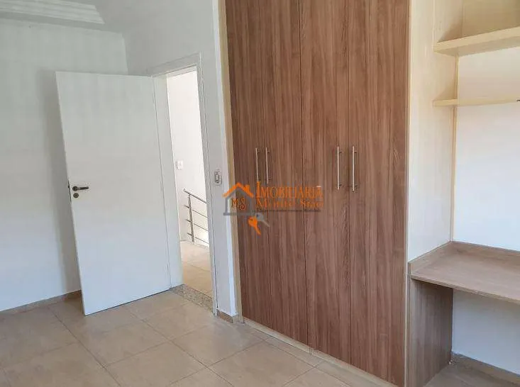 Imagem Sobrado com 3 dormitórios à venda, 135 m² por R$ 980.000,00 - Vila das Palmeiras - Guarulhos/SP