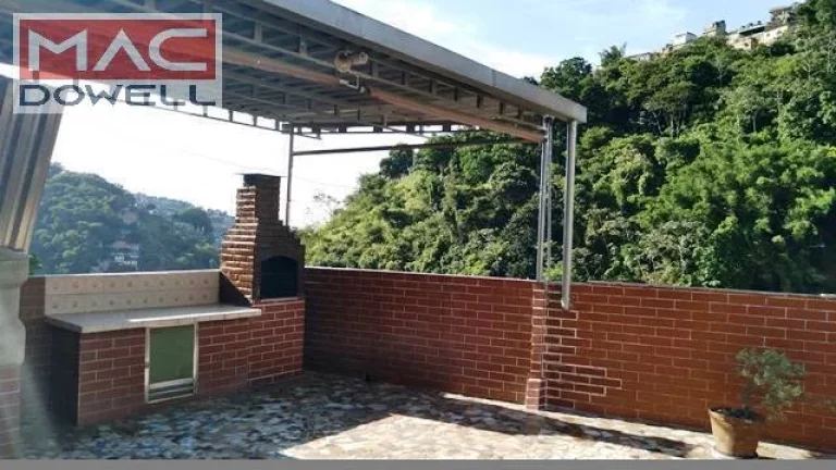 Imagem Sobrado com duas casas 85 e 62 m² - A VENDA - Santa Teresa/RJ