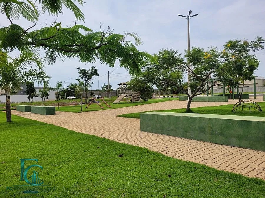 Imagem Sua oportunidade de construir no Parque das Acácias