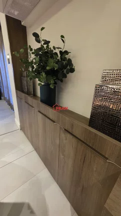 Imagem Belíssimo Studio com 33,9m² com Garagem no Córrego grande.
