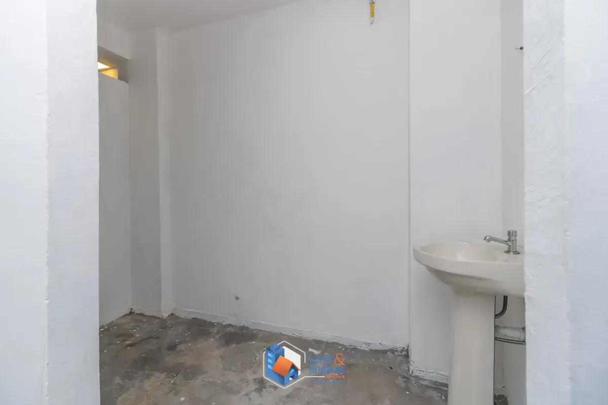 Imagem Loja de rua para venda e locação em Santa Cecília, 255m²