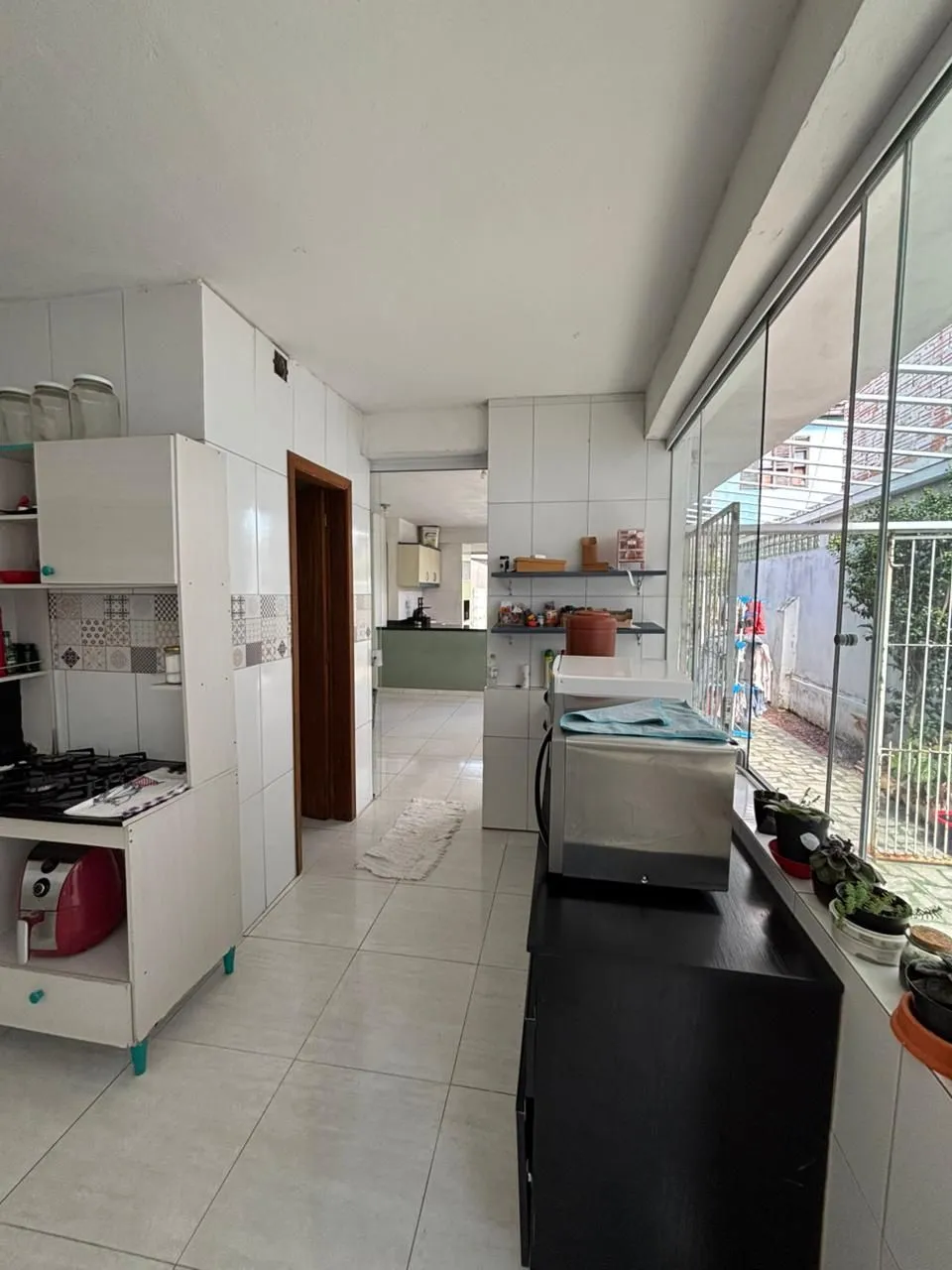 Imagem Casa com 177m², localizado no bairro Azenha em Porto Alegre/RS.