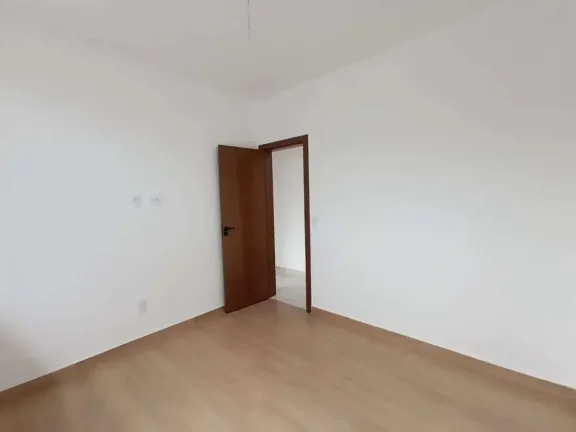 Imagem Casa de 113 m2 com 3 Quartos e Área Gourmet no Residencial Imperial