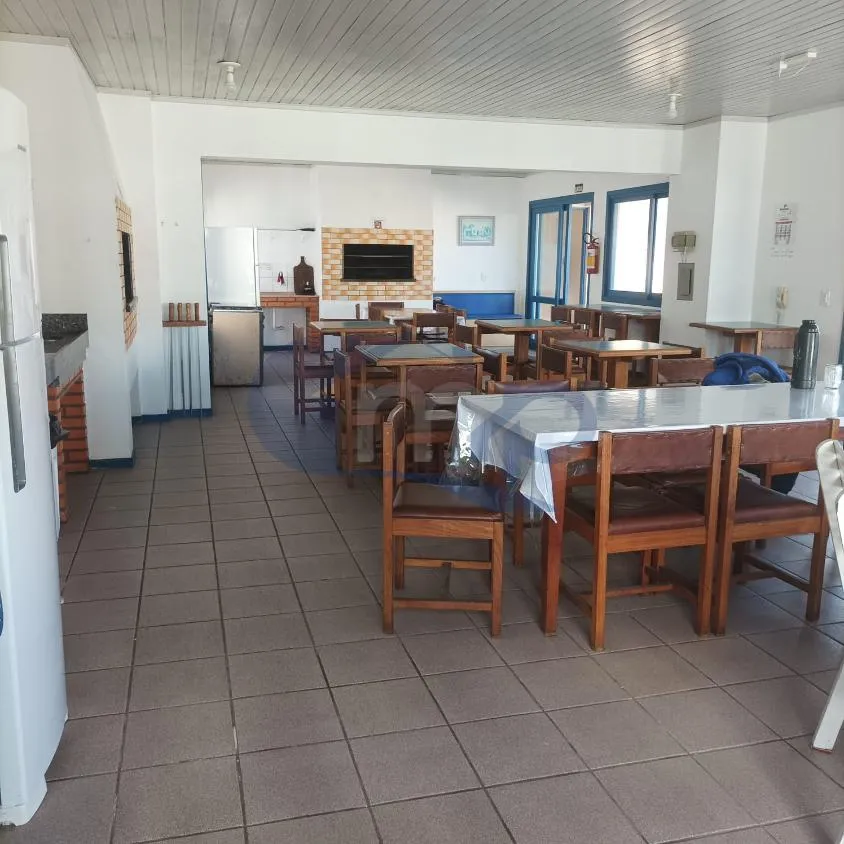 Imagem Apartamento a venda com 2 dormitorios no centro de Torres/RS