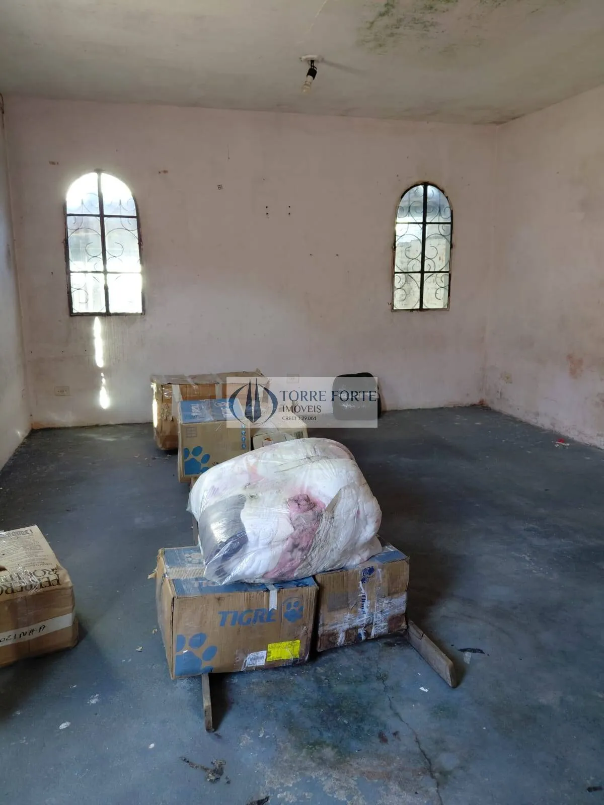 Imagem Casa térrea 130 m² para reforma ou investimento na Chacára Mafalda.